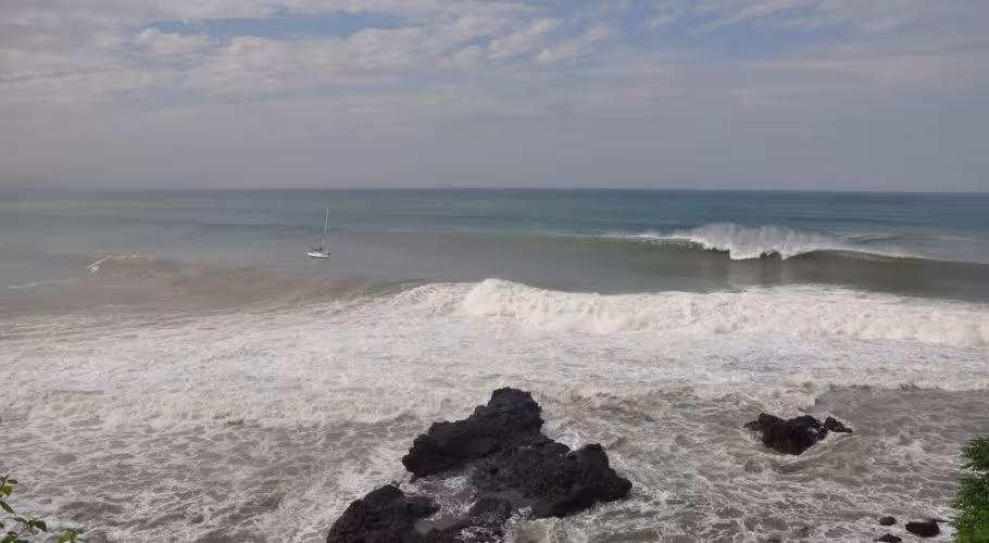 Senggigi Surf Spot in Lombok Senggigi Surf Spot Senggigi Surf Spot in Lombok Senggigi Surf Spot